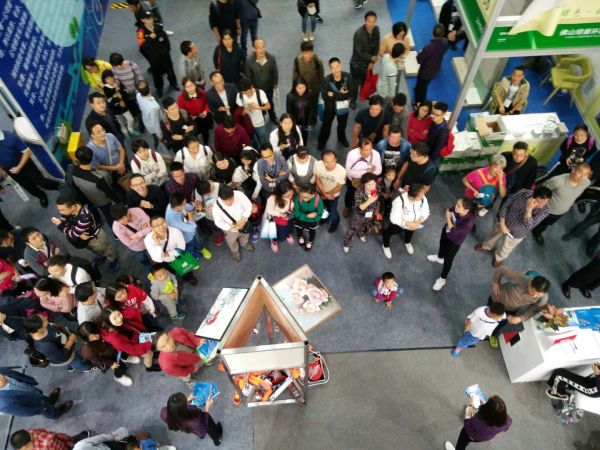 红火科技应急逃生缓降器亮相第十九届高交会新产品发布会