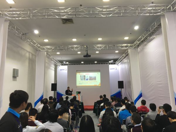 红火科技应急逃生缓降器亮相第十九届高交会新产品发布会